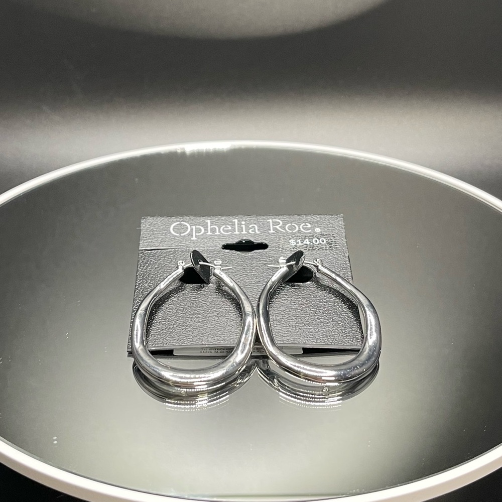 NWT- Ophelia Roe, Silver-Tone, Irregular Shaped, 2in, Hoops - Picture 8 of 9